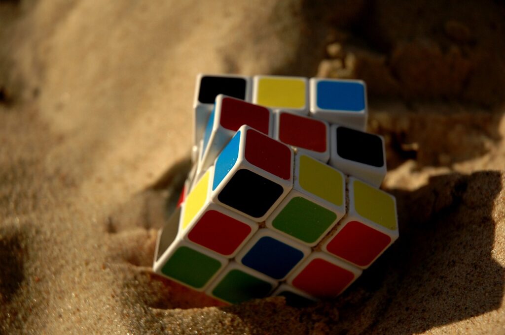 rubik cube 1703600 1280